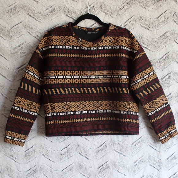 Zara Tops - Zara Embroidered Oversized Long Sleeve Crop Top